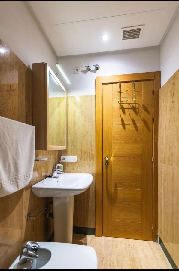 Adorable Apartamento Centro Granada Apartment Екстериор снимка